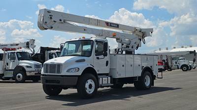 Freightliner M2 106 Boom / Bucket Truck - 300HP