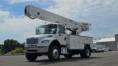 Freightliner M2 106 Boom / Bucket Truck - 300HP