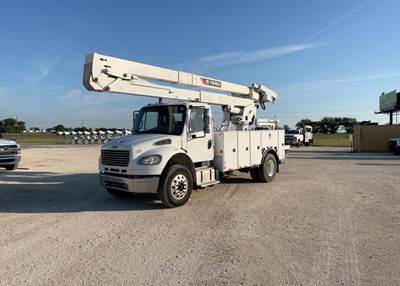 Freightliner M2 106 Boom / Bucket Truck - 270HP