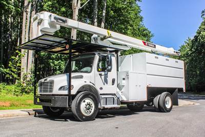 Freightliner M2 106 Boom / Bucket Truck - 250HP