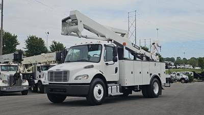 Freightliner M2 106 Boom / Bucket Truck - 250HP
