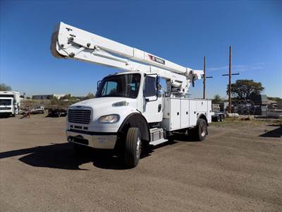 Freightliner M2 106 Boom / Bucket Truck - 300HP