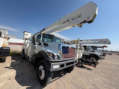 International HV507 Boom / Bucket Truck - 250HP
