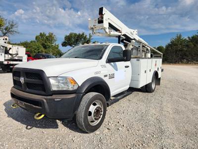 RAM 5500 4X4 GAS Boom / Bucket Truck