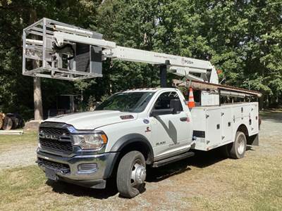 RAM 5500 4x2 Boom / Bucket Truck - 360HP
