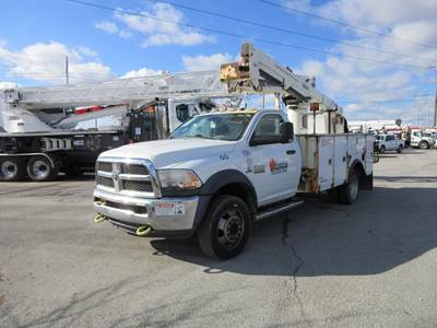RAM 5500 Boom / Bucket Truck - 350HP