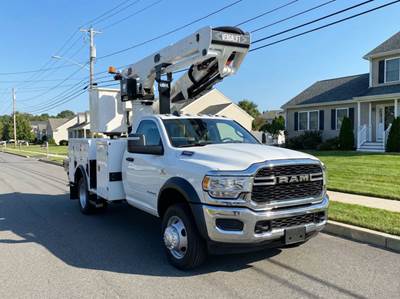 RAM 5500 Boom / Bucket Truck - 360HP