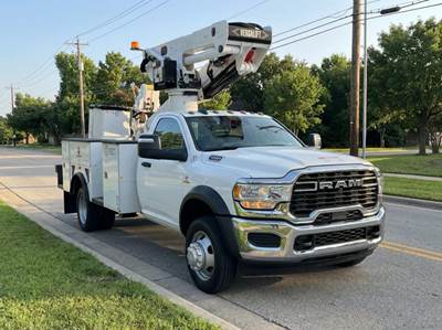 RAM 5500 Boom / Bucket Truck - 360HP