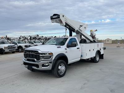 RAM 5500 Boom / Bucket Truck - 360HP