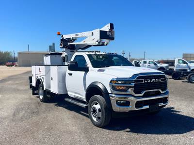 RAM 5500 Boom / Bucket Truck - 375HP