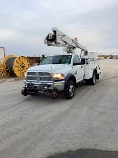 RAM 5500 Boom / Bucket Truck - 325HP