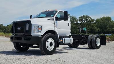 Ford F-750 Cab & Chassis Truck - 6.7L D, 300HP