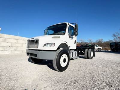 Freightliner M2 106 Cab & Chassis Truck - Cummins, 300HP