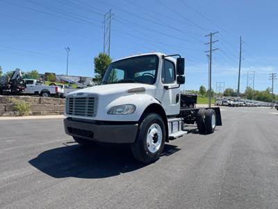 Freightliner M2 106 Cab & Chassis Truck - Cummins, 300HP