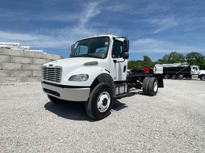 Freightliner M2 106 Cab & Chassis Truck - Cummins, 300HP