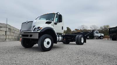 International HV507 Cab & Chassis Truck - Cummins, 250HP