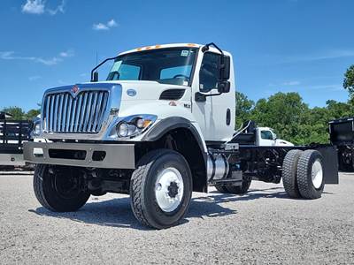 International HV507 Cab & Chassis Truck - Cummins, 250HP