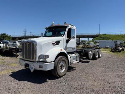 Peterbilt 567 8x4 Cab & Chassis Truck - Paccar, 455HP