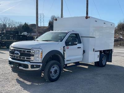 Ford F-550 Chipper Truck - 6.7L D, 330HP