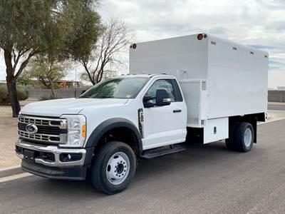 Ford F-600 Chipper Truck - 7.3L G, 335HP