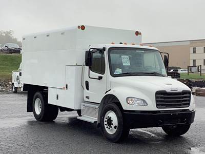 Freightliner M2 106 Chipper Truck - Cummins, 250HP