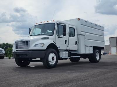 Freightliner M2 106 Chipper Truck - Cummins, 250HP