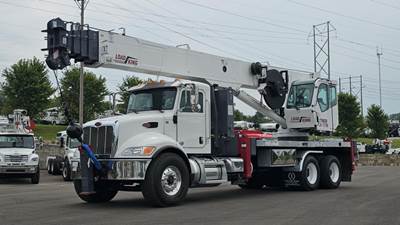 Peterbilt 348 Crane Truck - 350HP