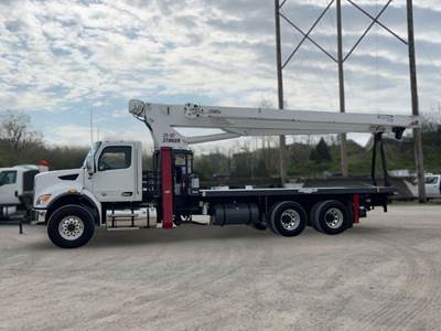 Peterbilt 548 Crane Truck - 350HP