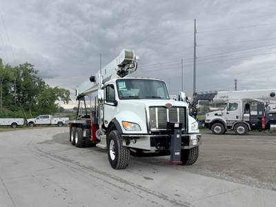 Peterbilt 548 Crane Truck - 350HP