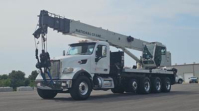 Peterbilt 567 Crane Truck - 485HP