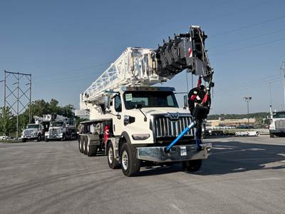 Western Star 49X Crane Truck - 525HP