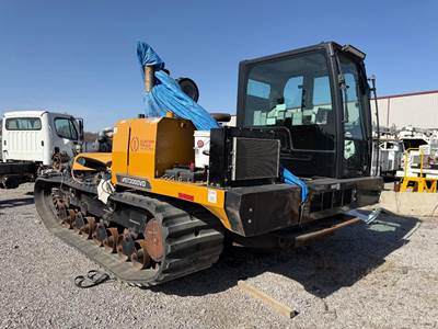 MOROOKA MST3000VD Crawler Carrier