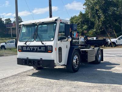 BATTLE MOTORS LNT Day Cab Truck - Cascadia 440HP