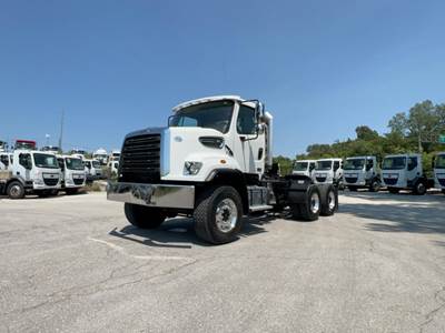 Freightliner 108SD Day Cab Truck - Cummins 350HP