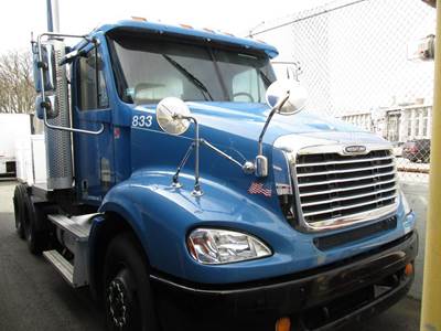 Freightliner Columbia Day Cab Truck - Mercedes 450HP