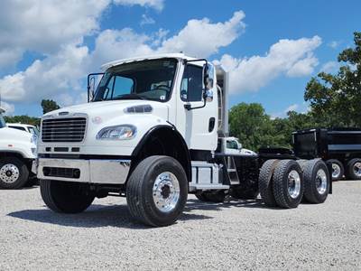 Freightliner M2 106 Day Cab Truck - Cummins 350HP