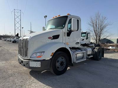 Peterbilt 579 Day Cab Truck - Paccar 405HP