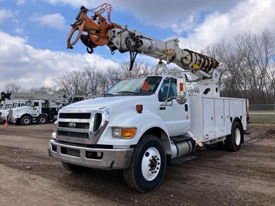 Ford F-750 Digger Derrick Truck - Cummins, 260HP