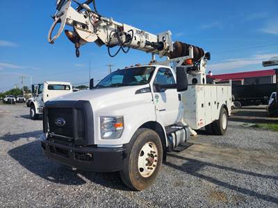 Ford F-750 Digger Derrick Truck - 6.7L 4V OHV T/C, 300HP