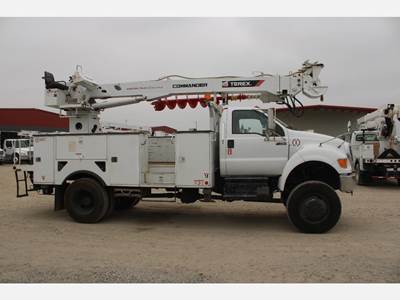 Ford F-750 Digger Derrick Truck - Cummins, 260HP