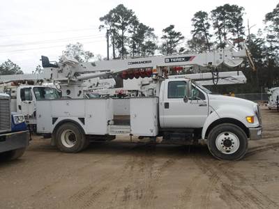 Ford F-750 Digger Derrick Truck - Cummins, 260HP