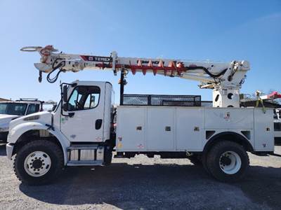 Freightliner M2 106 Digger Derrick Truck - Cummins, 250HP