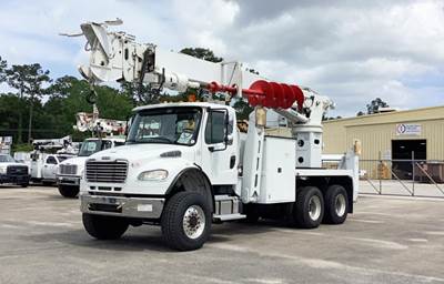 Freightliner M2 106 Digger Derrick Truck - Cummins, 350HP