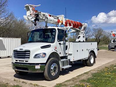 Freightliner M2 106 Digger Derrick Truck - Cummins, 300HP