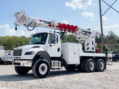 Freightliner M2 106 Digger Derrick Truck - Cummins, 360HP