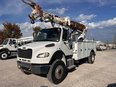 Freightliner M2 106 Tracked Digger Derrick - Cummins, 300HP