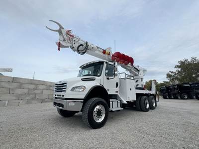 Freightliner M2 106 Tracked Digger Derrick - Cummins, 360HP