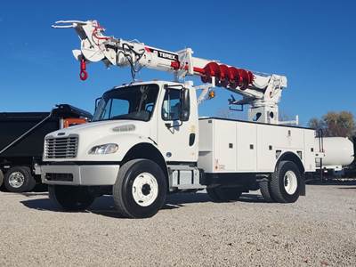 Freightliner M2 106 Tracked Digger Derrick - Cummins, 300HP