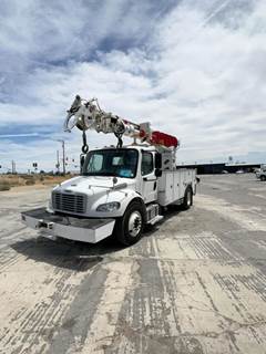 Freightliner M2 106 Tracked Digger Derrick - Cummins, 300HP