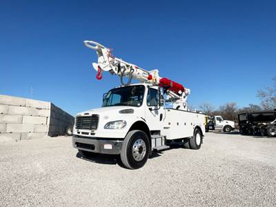 Freightliner M2 106 Tracked Digger Derrick - Cummins, 300HP
